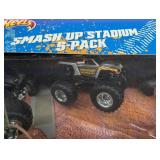 Hot Wheels Monster Jam Smash Up Stadium 5-Pack