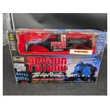 Revell Psycho Bates Motel Ford Monster Truck 1:25 Scale Kit