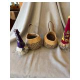 2 Woven Hanging Baskets & 2 Sports Gnomes Decor Lot Good Condition