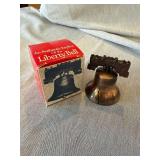 1975 Historical Souvenir Co Liberty Bell Replica w/ Box Vintage USA
