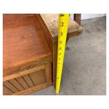 Mission Style Oak TV Stand Media Console Cabinet 46x23x45 Good