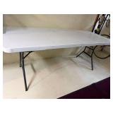 Lifetime Folding Banquet Table Plastic Top 6 Ft Utility Table Good