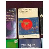 11 Scientific Medical Books Lot Immunology Biology Pathology Physics