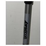 Bogen 3030/3 Professional Tripod w Pan Tilt Head & Westcott Stand