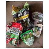 Mixed Lawn Care Lot Scotts Menards Fertilizer Seed Weed Feed Partial