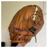 Vintage Wilson A2575 Baseball Glove- catcher