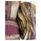 Croscill Home Decorative Pillow Set