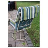 Patio Dining Set With Table, 4 Chairs & Umbrella