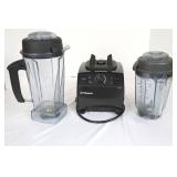 Vitamix 5200 Blender Base With 2 Containers & Accessories