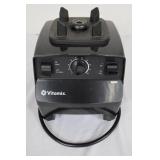 Vitamix 5200 Blender Base With 2 Containers & Accessories