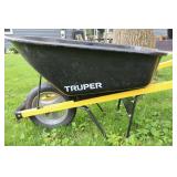 Truper Wheelbarrow