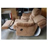 Double Reclining Loveseat