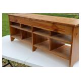 Wooden 8-Compartment Mudroom Rack