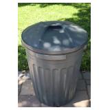 Rubbermaid Roughneck 20 Gallon Trash Cans (Lot of 2)