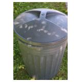Rubbermaid Roughneck 20 Gallon Trash Cans (Lot of 2)