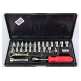 GearWrench Ratchet Socket Set in Case