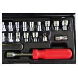 GearWrench Ratchet Socket Set in Case