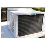 Hisense Smart Window Air Conditioner 8000 BTU With Remote Control