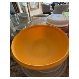 Tupperware Kitchen Bowl Lot w Colander Mixing Serving Storage Set