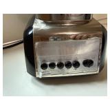 Oster All Metal Drive Blender Glass Jar 1.5 Liter Black Chrome Base