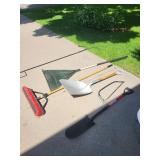 Garden Tool Assortment (Lot of 5)