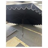 Venice 11ft Round Crank Umbrella
