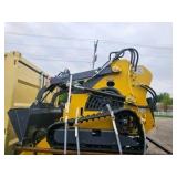 Unused 2026 LANDHERO Mini Skid Steer Loader T460
