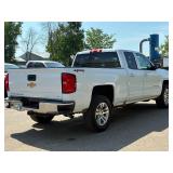 2017 CHEVROLET SILVERADO 1500 LT *4x4* (NO RESERVE)