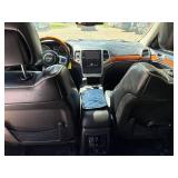 2011 JEEP GRAND CHEROKEE OVERLAND *4x4* (NO RESERVE)