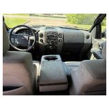 2005 FORD F-150 XLT *4x4* (NO RESERVE)