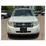 2009 FORD ESCAPE XLT *131k Miles* (NO RESERVE)