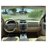 2009 FORD ESCAPE XLT *131k Miles* (NO RESERVE)