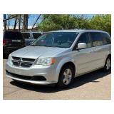 2012 DODGE GRAND CARAVAN SXT *2 Owner* (NO RESERVE)