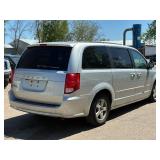 2012 DODGE GRAND CARAVAN SXT *2 Owner* (NO RESERVE)