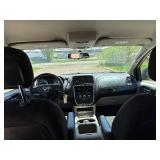 2012 DODGE GRAND CARAVAN SXT *2 Owner* (NO RESERVE)
