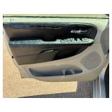 2012 DODGE GRAND CARAVAN SXT *2 Owner* (NO RESERVE)