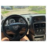 2012 DODGE GRAND CARAVAN SXT *2 Owner* (NO RESERVE)