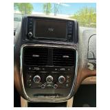 2012 DODGE GRAND CARAVAN SXT *2 Owner* (NO RESERVE)