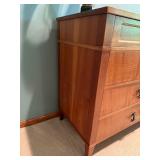 Vintage Beacon Hill Collection Bedroom Set (Lot of 5)