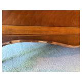 Ornate Full Size Wood Bed Frame With Quilt & Pillow Set