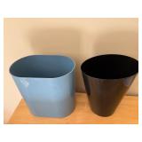 Plastic Waste Baskets (Lot of 2)