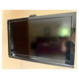 Dynex 32" Flat Screen TV