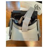 Oculus Go Standalone VR Headset 32GB With Box & Accessories