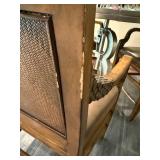 Round Pedestal Pub Table & 3 Arm Chairs