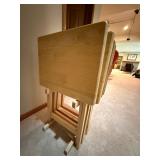 Wood Folding TV trays (Lot of 4) with stand