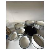Dansk Bistro Japan Stoneware Mixed Dinnerware Set 24 Pc Blue White