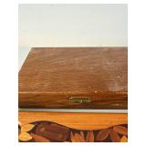 Hoffritz Cutlery New York Stag Handle Knife Set in Box w Board