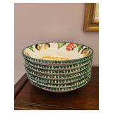 Ceramic Pasta Bowls, Serving Bowl & Woven Placemats Mixed Lot