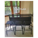 Outdoor Wicker Bar Set With 4 Stools