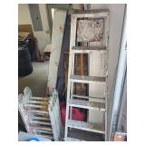 Mixed Lot: 2 Aluminum Ladders